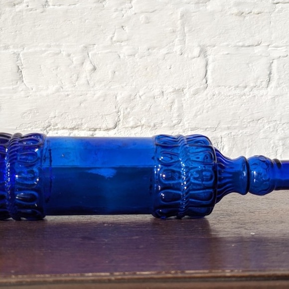 Vintage Colbalt Blue Glass Bottle - Picture 7 of 8